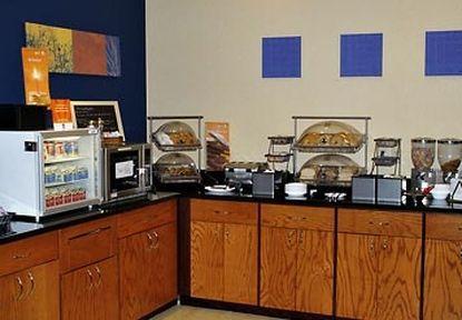 Fairfield Inn Middletown Monroe Екстериор снимка