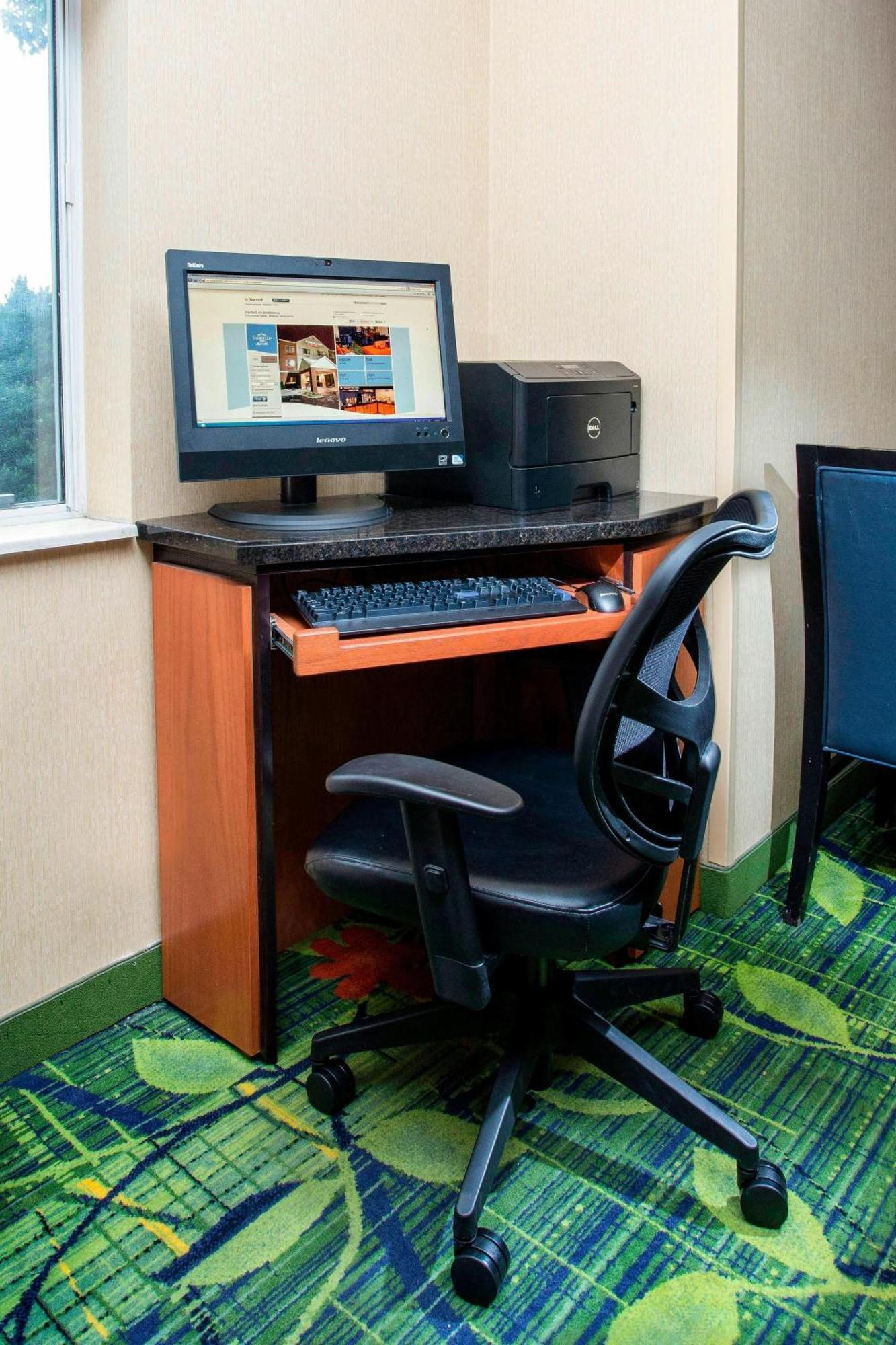 Fairfield Inn Middletown Monroe Екстериор снимка