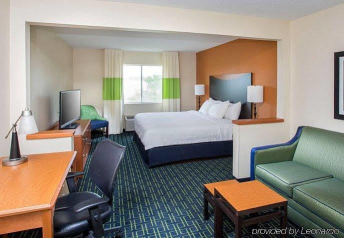 Fairfield Inn Middletown Monroe Екстериор снимка